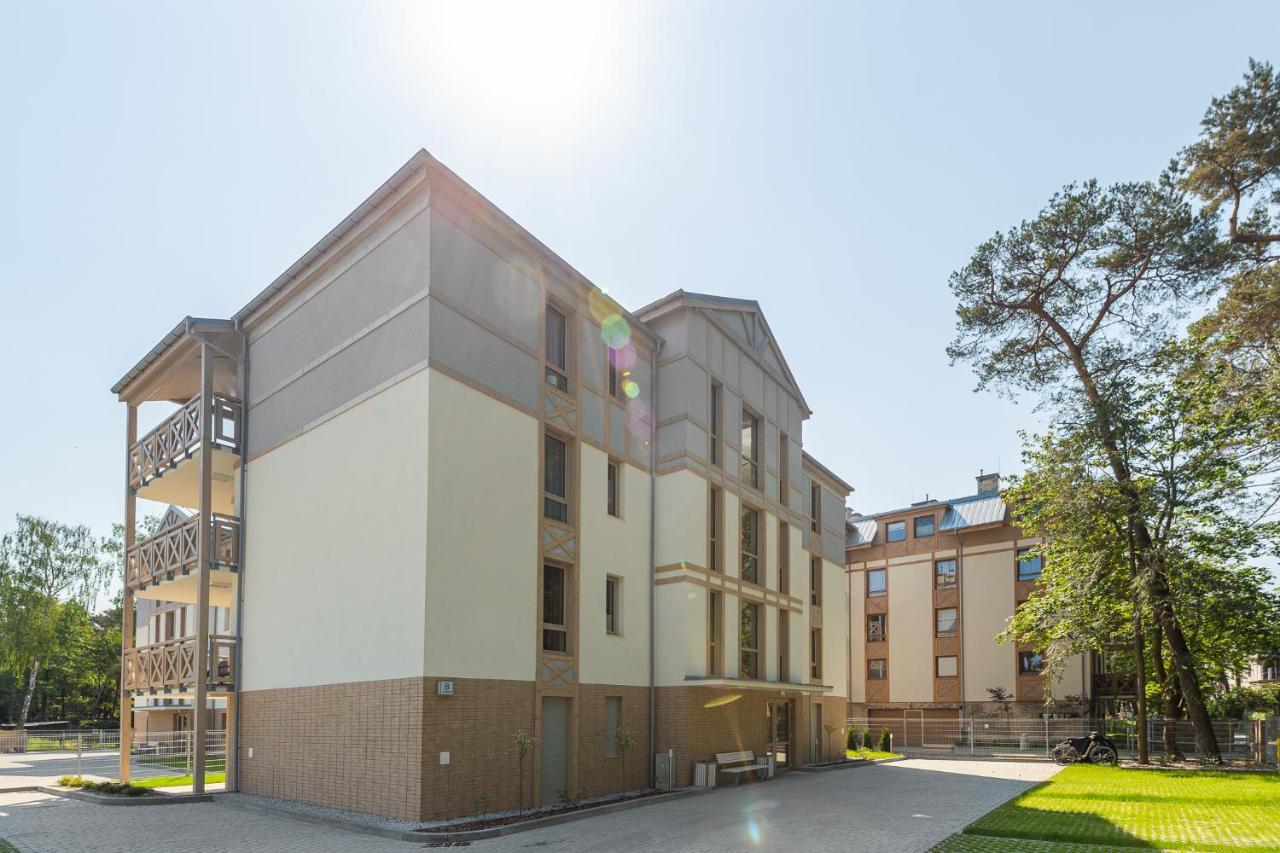 Apartament Bursztynowy Rezydencja Park Mielno  Bagian luar foto